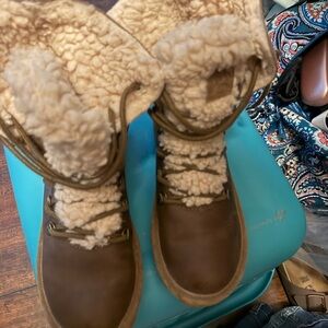 BearPaw Tan Faux-Shearling Lace-Up Winter Boots